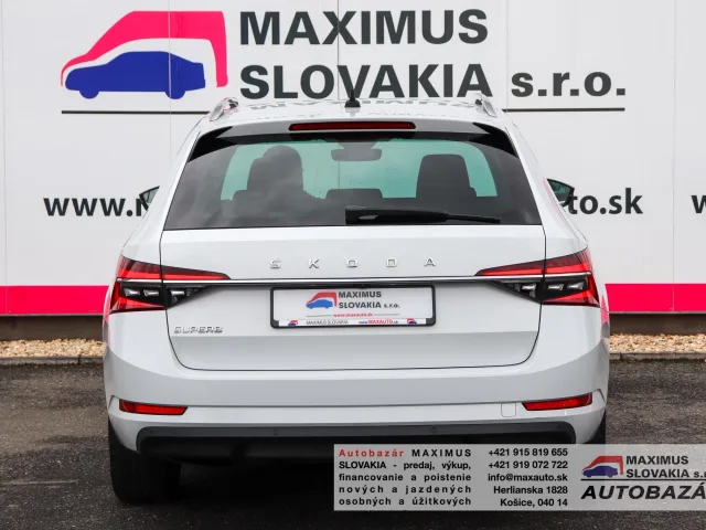 Škoda Superb Combi 2.0 TDI SCR Style DSG – fotografia 6 z 15
