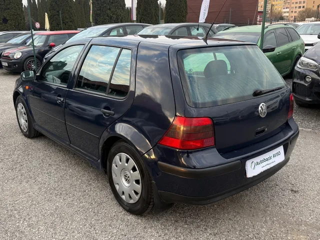 Volkswagen Golf 1.9 TDI – fotografia 6 z 15