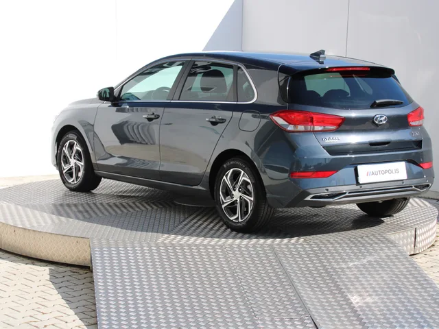 Hyundai i30 1.5 DPi Family – fotografia 3 z 15