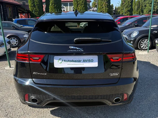 Jaguar E-Pace 2.0 D180 R-Dynamic SE AWD – 5. fotó (összesen 15)