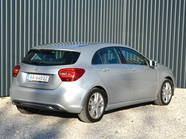 Mercedes-Benz A trieda 2.2 A/T – fotografia 6 z 15