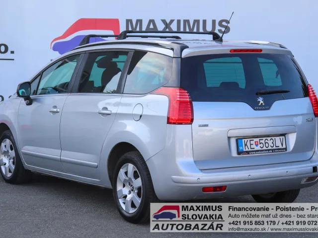 Peugeot 5008 2.0 BlueHDi 150 Active | 2016 | 7 miest | SR pôvod | Garážované | Panoráma – fotografia 5 z 15