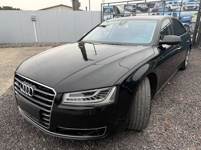 Audi A8 4.2 TDI quattro – fotografia 6 z 15