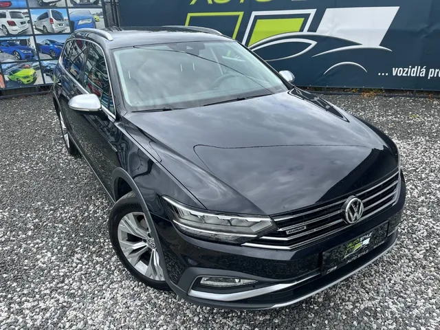 Volkswagen Passat Alltrack 2.0 TDI 4Motion DSG – fotografia 6 z 15