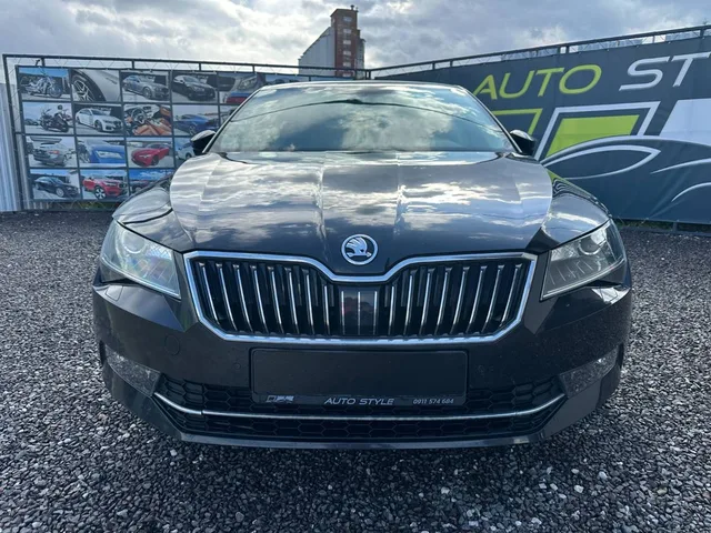 Škoda Superb 1.6 TDI Ambition – fotografia 4 z 15