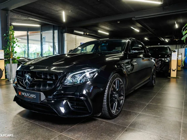 Mercedes-Benz AMG E 63 4MATIC – fotografia 3 z 15