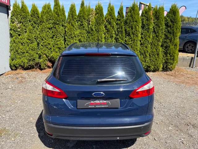 Ford Focus Kombi 1.6 TDCi – fotografia 5 z 13