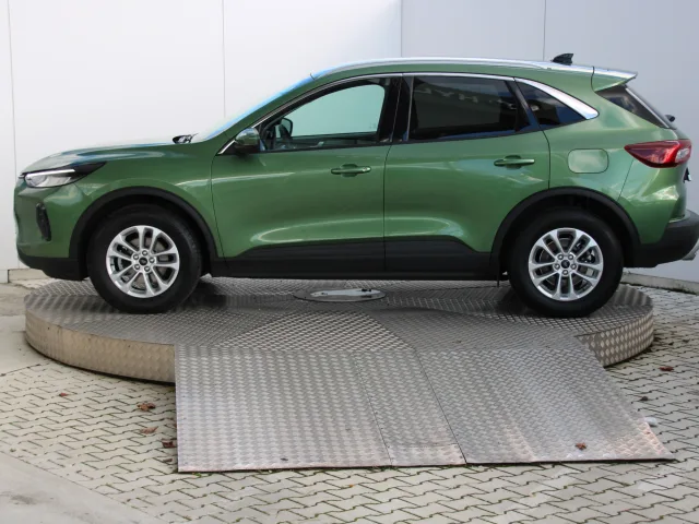 Ford Kuga 1.5 EcoBoost Titanium – fotografia 5 z 15