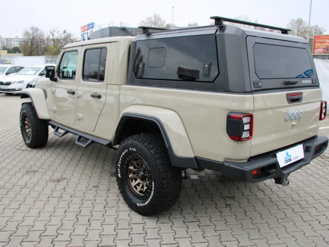 Jeep Gladiator 3.0 CRD 194 kW – fotografia 6 z 15
