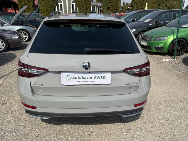 Škoda Superb Combi 2.0 TDI 190k 4x4 SportLine DSG – fotografia 5 z 15