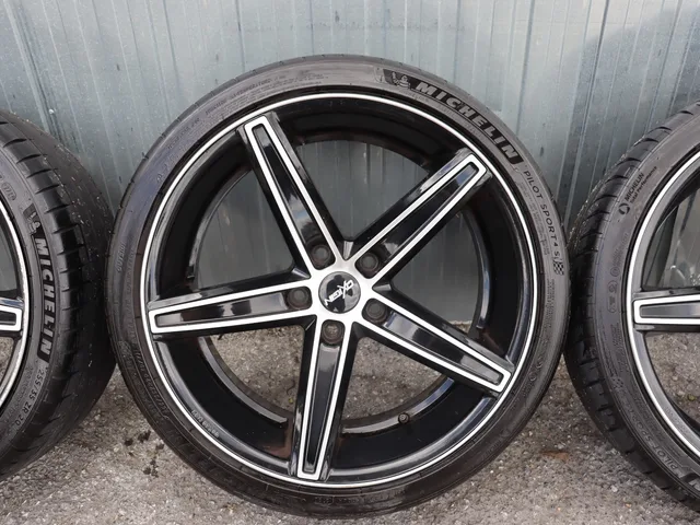Alu disky VW T5/T6, 255/35 R20 – fotografia 3 z 11