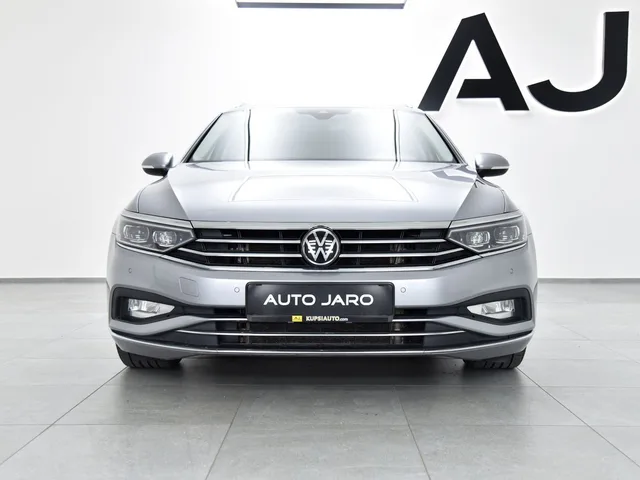 Volkswagen Passat Variant 2.0 TDI Business 4Motion DSG – fotografia 2 z 15