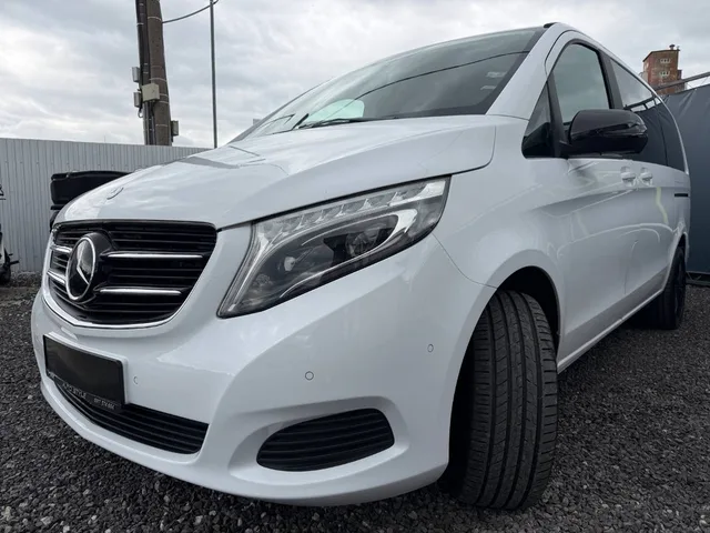 Mercedes-Benz V trieda V250 d lang Avantgarde – fotografia 5 z 15