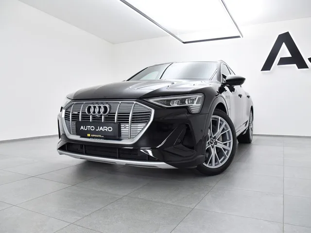 Audi e-tron Sportback 55 Quattro S-Line A/T – fotografia 2 z 15