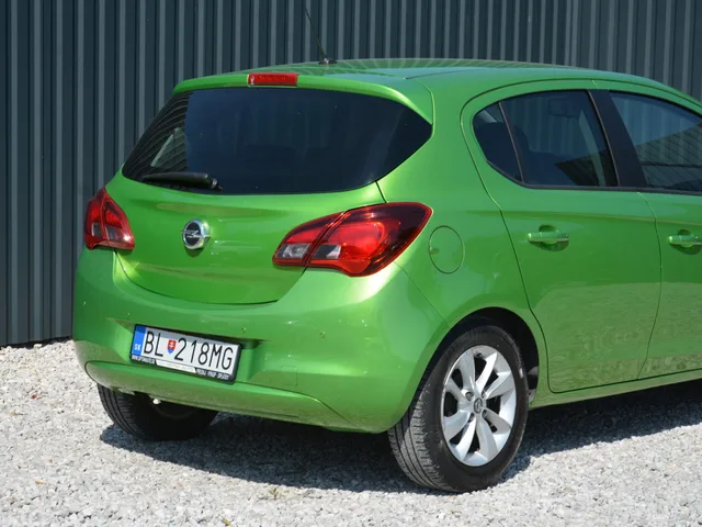Opel Corsa 1.4 SR automat – Foto 4 von 15