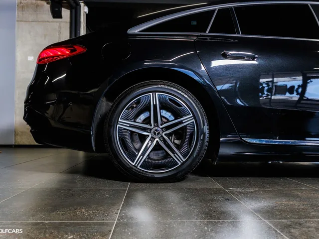 Mercedes-Benz EQS 580 4MATIC – fotografia 5 z 15