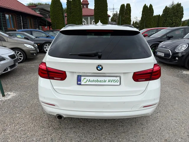 BMW Rad 3 Touring 318d xDrive – fotografia 5 z 15