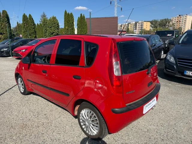 Mitsubishi Colt 1.1 MPI Entry – fotografia 4 z 15