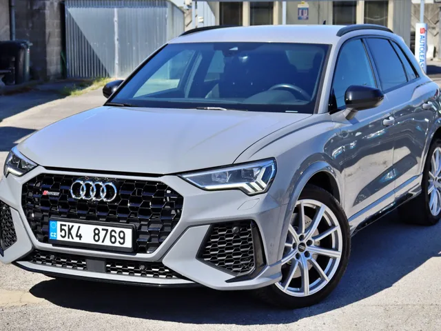 Audi RS Q3 2.5 TFSI – fotografia 2 z 15