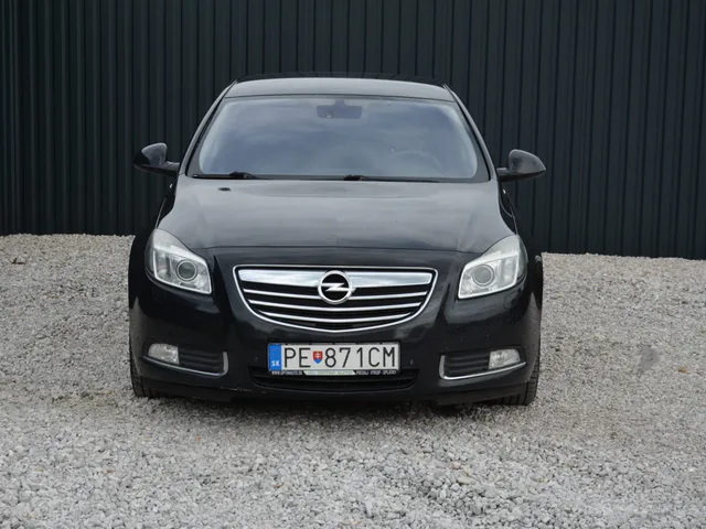 Opel Insignia 2.0 CDTI – fotografia 4 z 15