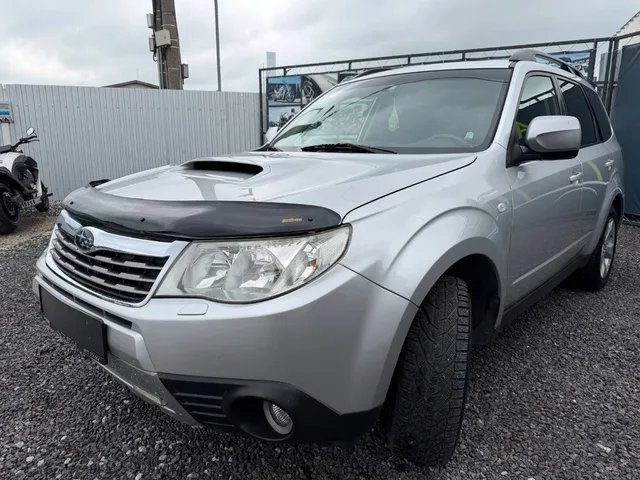 Subaru Forester 2.0 X Classic – fotografia 6 z 15