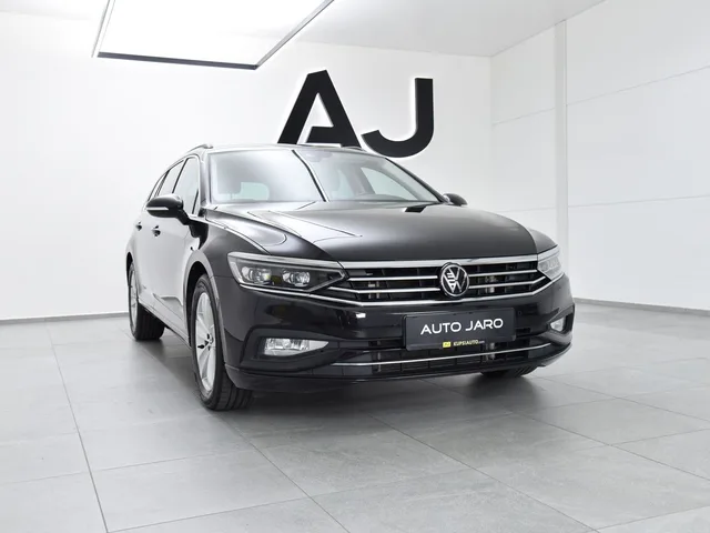 Volkswagen Passat 2.0 TDI EVO Business DSG – fotografia 3 z 14