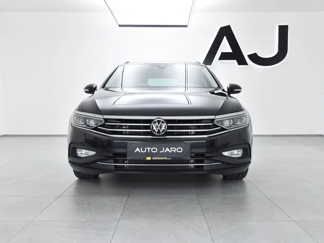 Volkswagen Passat 2.0 TDI EVO Business DSG – fotografia 2 z 14