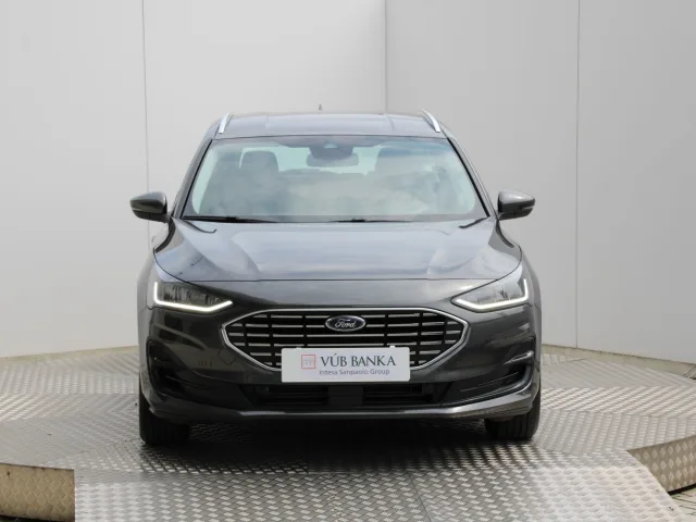 Ford Focus Combi 1.0 EcoBoost mHEV Titanium – fotografia 3 z 15