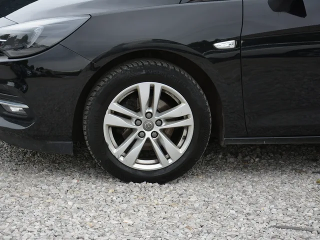 Opel Astra ST 1.5 Diesel SR – fotografia 4 z 15