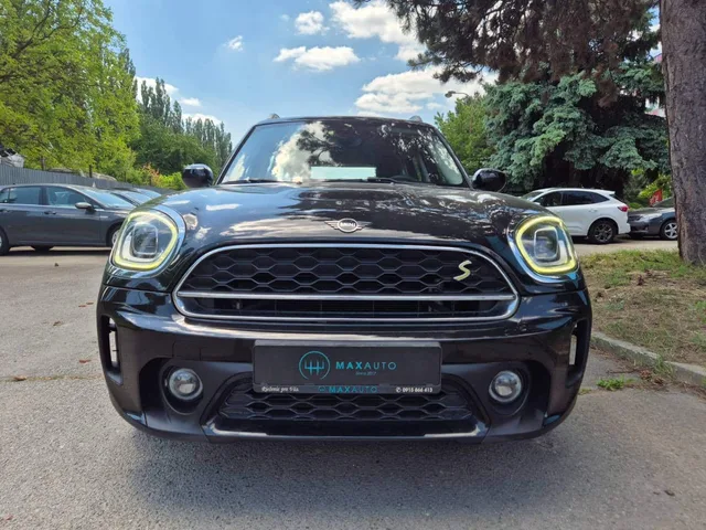 Mini Countryman Cooper S ALL4 Plug-in hybrid – zdjęcie 2 z 15