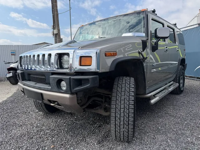 Hummer H2 6.0 V8 – fotografia 5 z 15