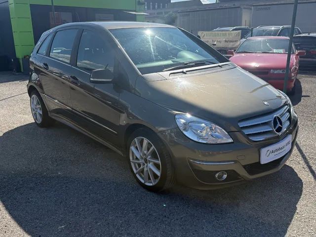 Mercedes-Benz B trieda 180 CDI Sport – 3. fotó (összesen 15)