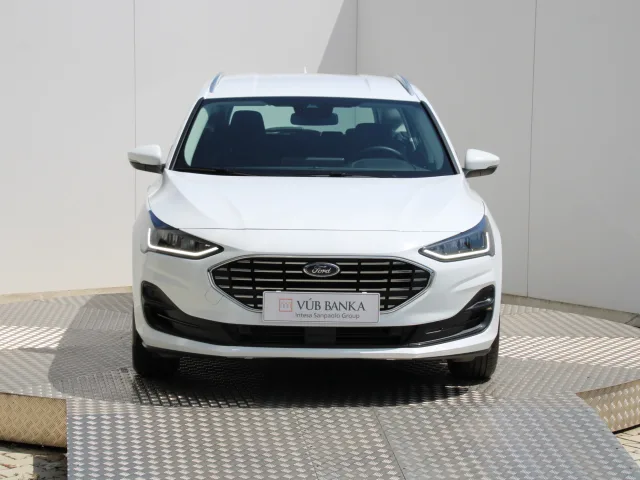 Ford Focus Combi 1.0 EcoBoost mHEV Titanium – fotografia 3 z 15