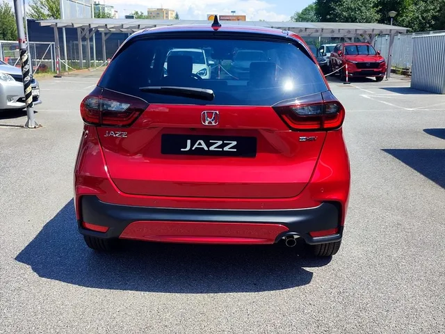 HONDA JAZZ 1.5 e:HEV Advance 2026 – fotografia 6 z 15