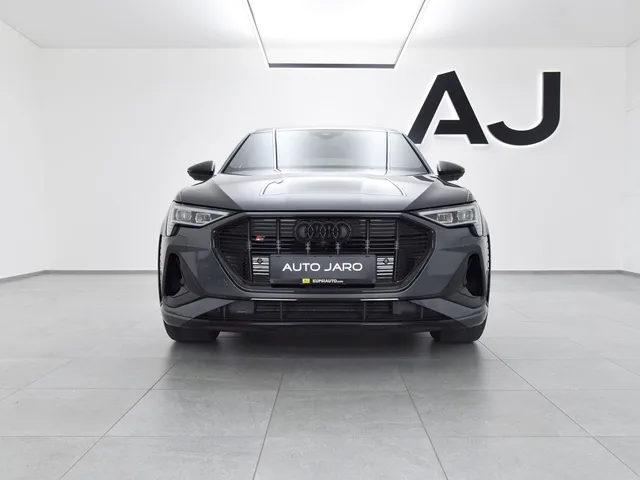 Audi e-tron S Quattro A/T – fotografia 3 z 15