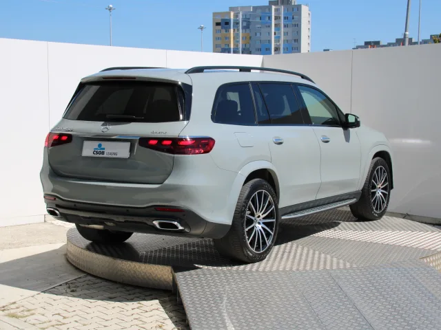 Mercedes-Benz GLS 450 d 3,0 270 kW – fotografia 5 z 15