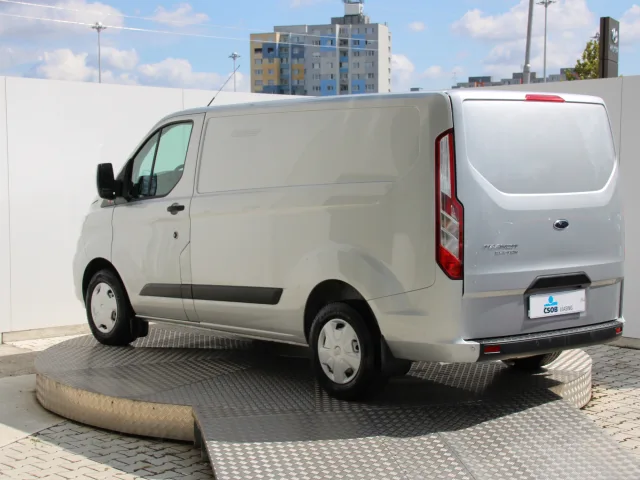 Ford Transit 2.0 d – fotografia 3 z 15