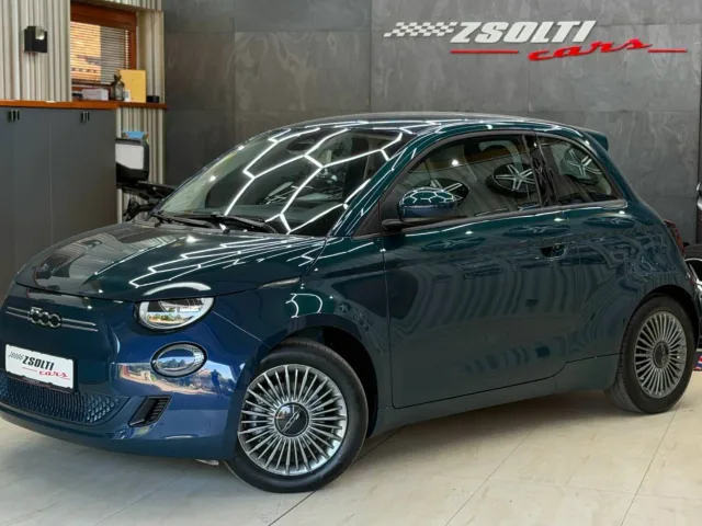 Fiat 500e 42 kWh Icon – fotografia 4 z 14