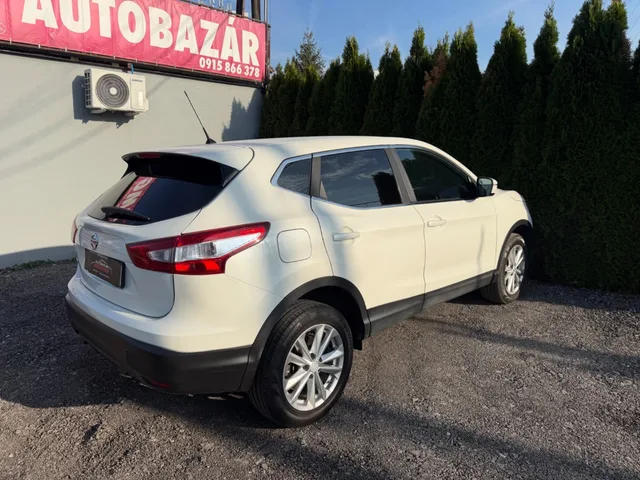 Nissan Qashqai dCi 130 Xtronic N-Tec – fotografia 4 z 15