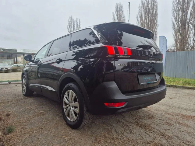 Peugeot 5008 1.5 BlueHDi 130k Active – fotografia 4 z 15