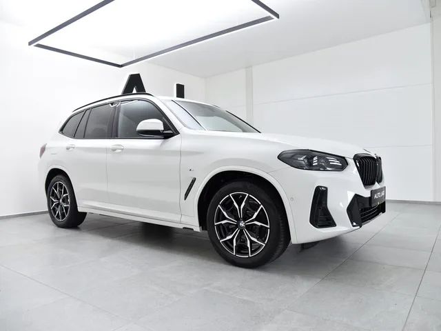 BMW X3 xDrive 20i mHEV M-packet A/T – fotografia 6 z 15