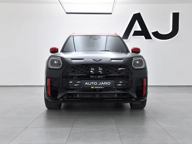 MINI Countryman 2.0 John Cooper Works ALL4 A/T – fotografia 2 z 14