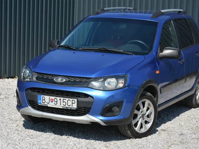 Lada Kalina 1.6 Cross – fotografia 2 z 15