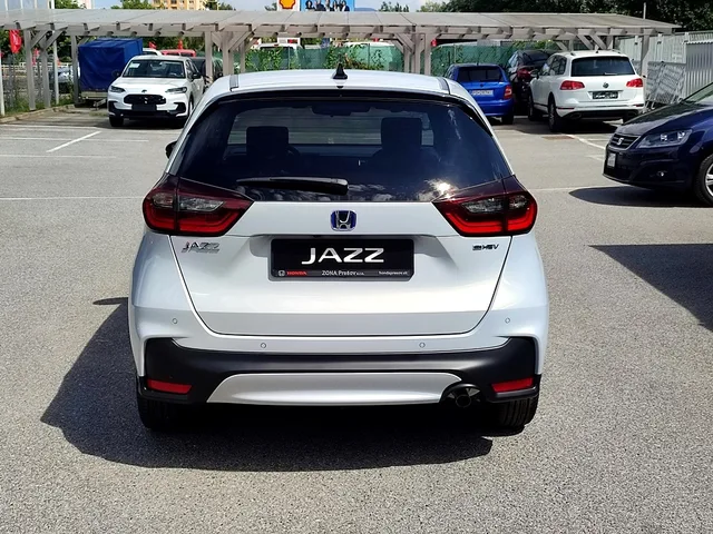 HONDA JAZZ 1.5 e:HEV Advance 2025 – fotografia 6 z 15