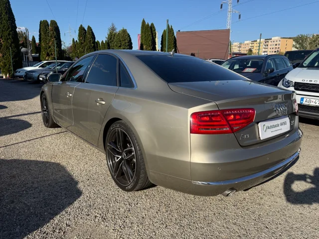 Audi A8 3.0 TDI V6 quattro tiptronic – fotografia 4 z 15