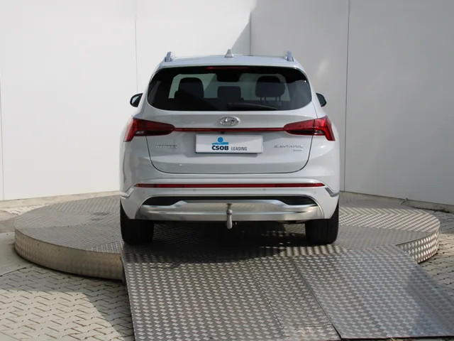 Hyundai Santa Fe 2.2 CRDi Premium 4x4 A/T – fotografia 4 z 15