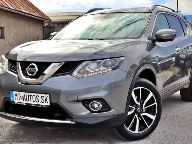 Nissan X-Trail 2.0 dCi Tekna 4x4 – fotografia 3 z 15