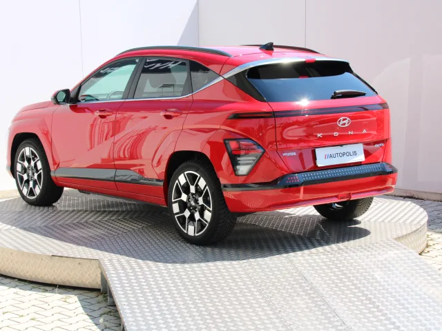 Hyundai Kona Electric Electric+ 65,4 kWh – fotografia 3 z 15