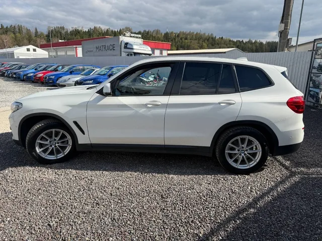BMW X3 xDrive20d A/T – fotografia 5 z 15