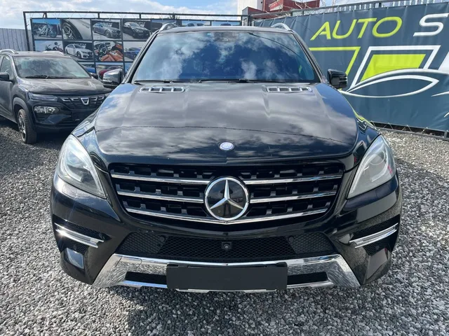 Mercedes-Benz M trieda 350 BlueTEC 4matic – fotografia 6 z 15